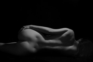 nudo_artistico_book_fotografici_treviso_schiena  culo e schiena parlante fotografia artistica alta qualità